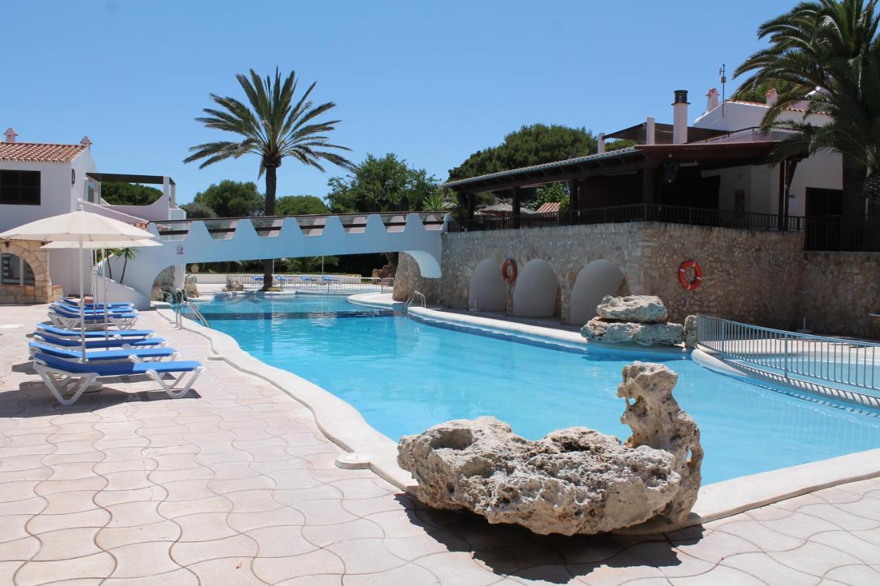 Apartaments Talayot Cala'N Blanes  Ngoại thất bức ảnh