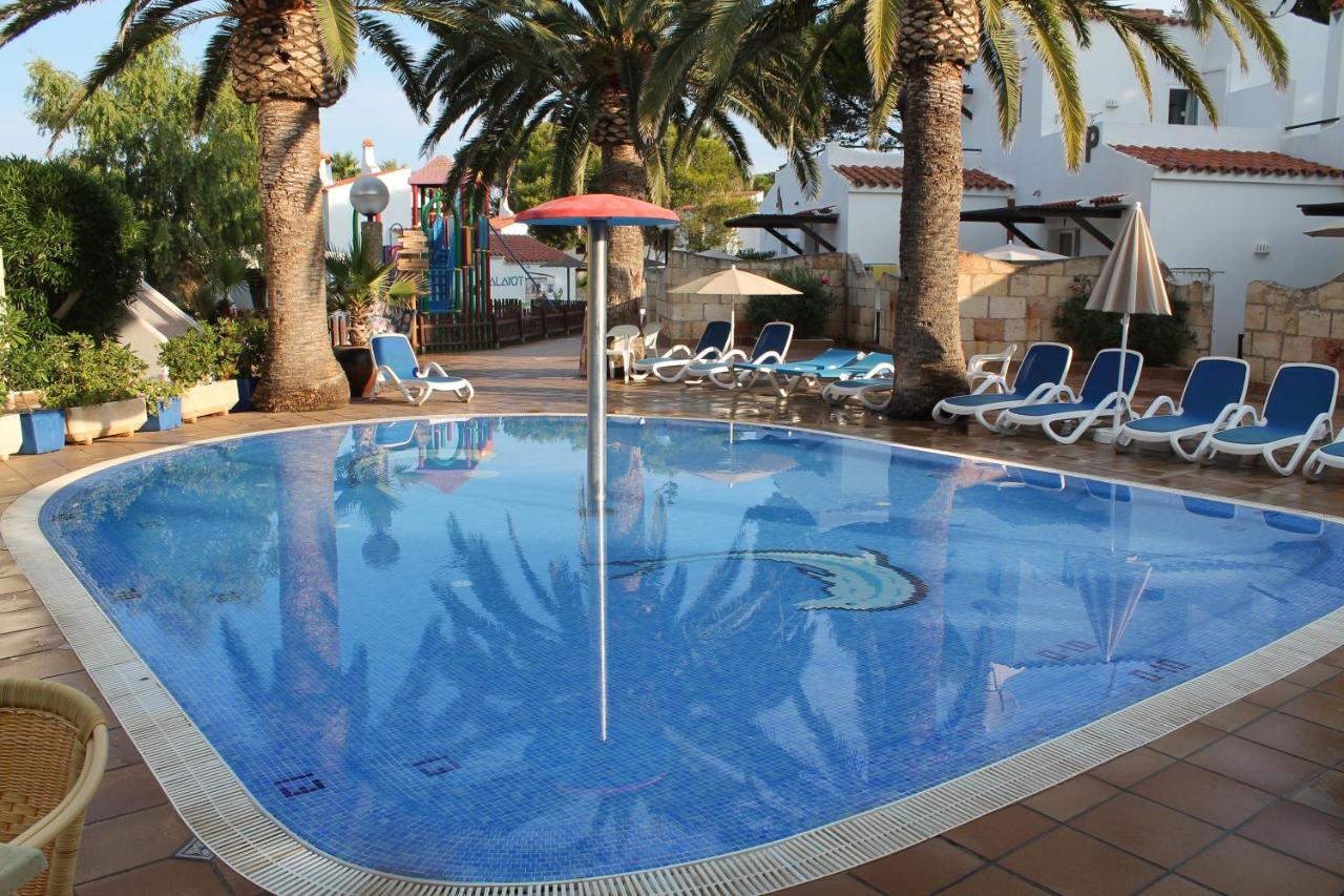 Apartaments Talayot Cala'N Blanes  Ngoại thất bức ảnh